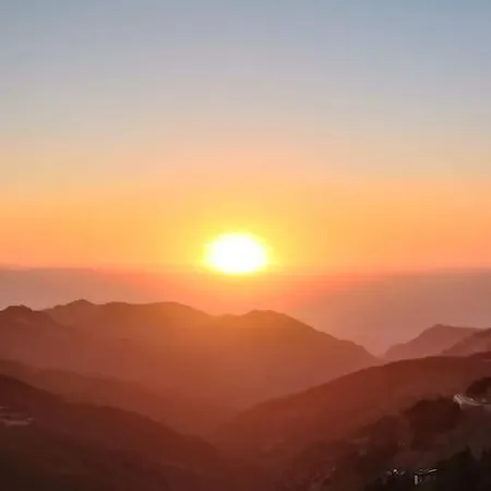 En Διαμέρισμα *